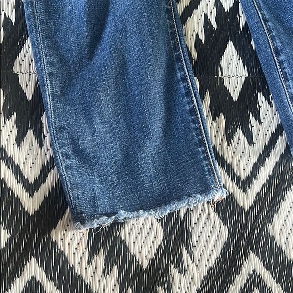 CAbi Blue Straight Leg Jeans with Distressed Knees B - Picture 5 of 10